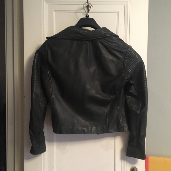 Leather jacket - Picture 2 of 2